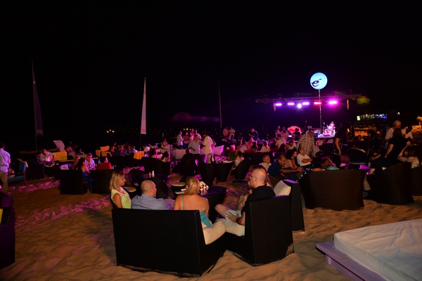 Soul Music with Gisele at Edde Sands